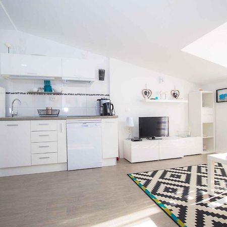 Apartments In Rogoznica 36019 Extérieur photo