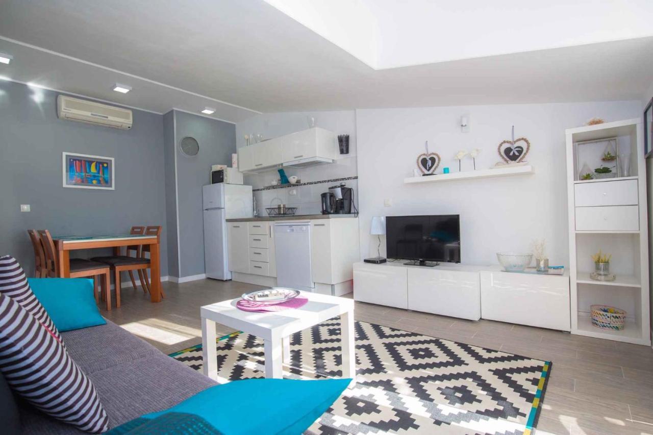 Apartments In Rogoznica 36019 Extérieur photo
