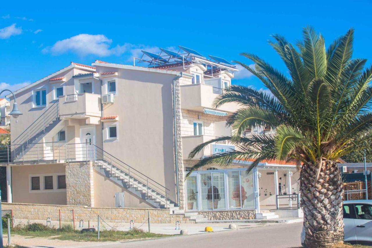 Apartments In Rogoznica 36019 Extérieur photo