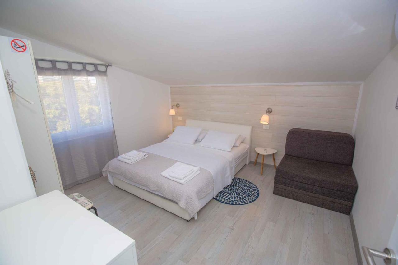 Apartments In Rogoznica 36019 Extérieur photo