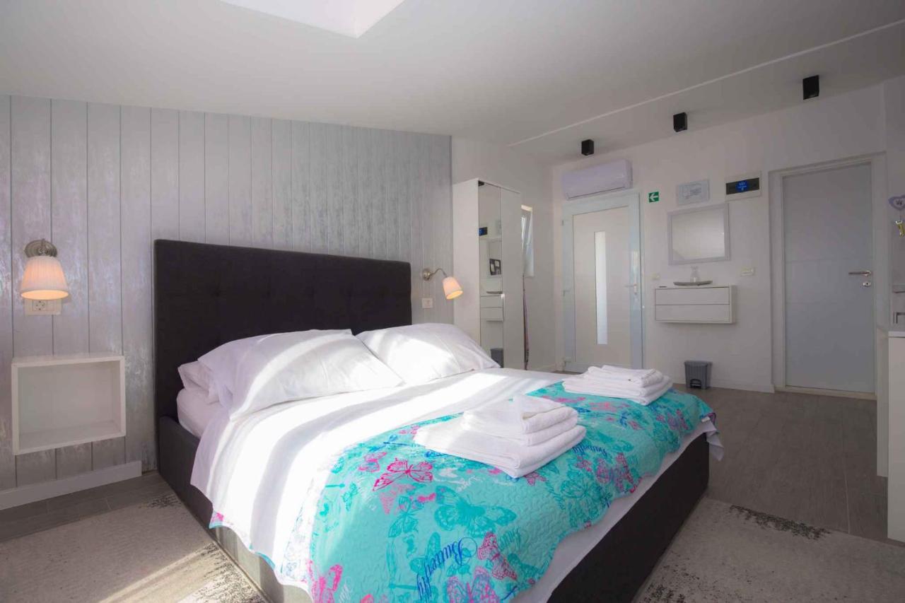 Apartments In Rogoznica 36019 Extérieur photo