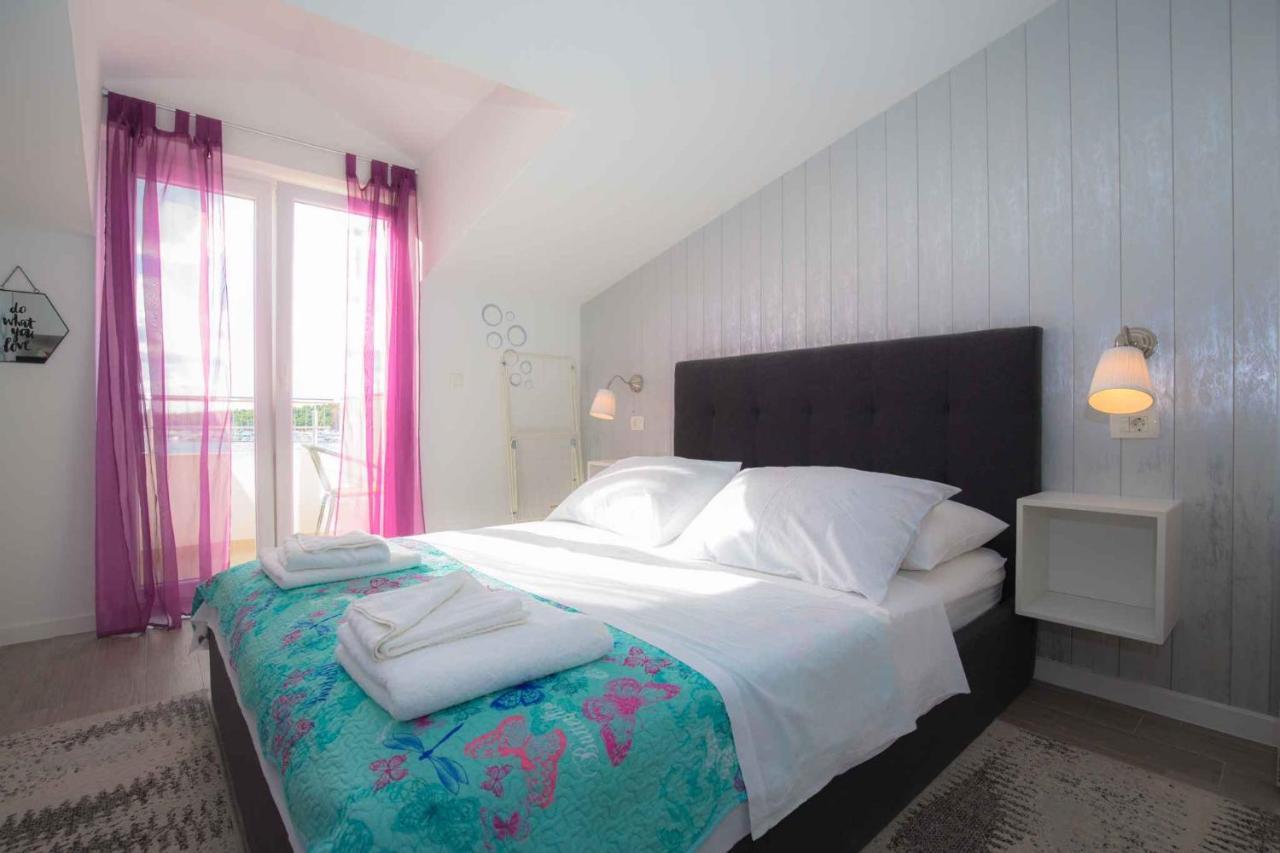 Apartments In Rogoznica 36019 Extérieur photo